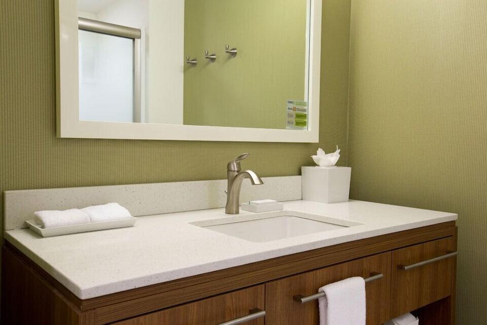 Home2 Suites By Hilton Йънгстаун Екстериор снимка