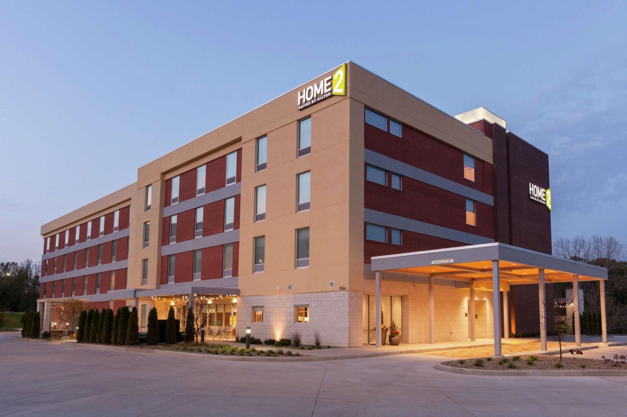 Home2 Suites By Hilton Йънгстаун Екстериор снимка